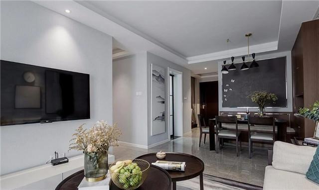 118㎡三居室簡約簡約風(fēng)裝修，溫馨舒適。