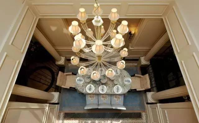 268平古典歐式風(fēng)裝修范例，氣質(zhì)沉穩(wěn)高貴，華麗、高雅。