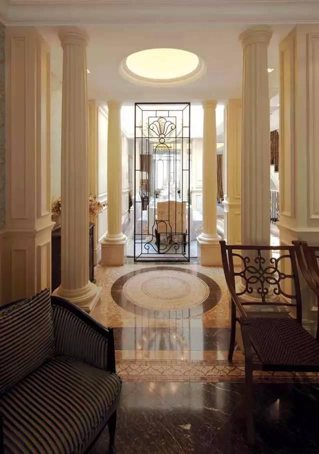 268平古典歐式風(fēng)裝修范例，氣質(zhì)沉穩(wěn)高貴，華麗、高雅。