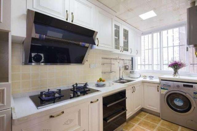 100平的新房老婆花19萬裝修，特別喜歡餐廳的卡座，美觀實用