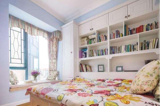 100平的新房老婆花19萬裝修，特別喜歡餐廳的卡座，美觀實用