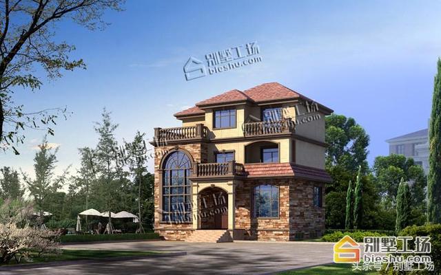 占地120平內(nèi)的簡(jiǎn)歐三層農(nóng)村自建房，外觀錯(cuò)落有致，好批審