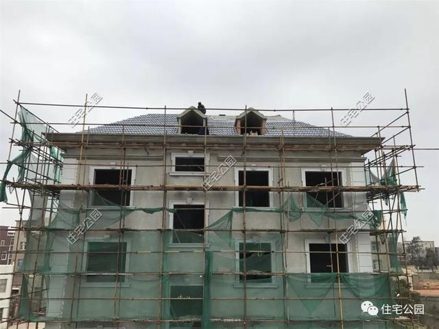 在國(guó)外定居不如回家蓋別墅，自建房您的理想首選