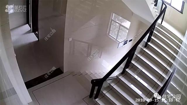 在國(guó)外定居不如回家蓋別墅，自建房您的理想首選