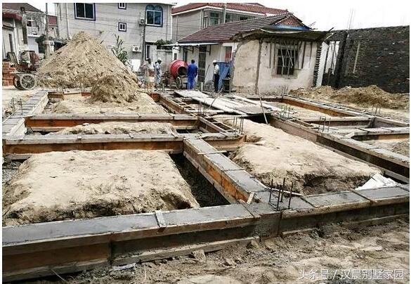 2層小別墅設(shè)計圖，11.9X10.6米，經(jīng)典實用，溫馨舒適