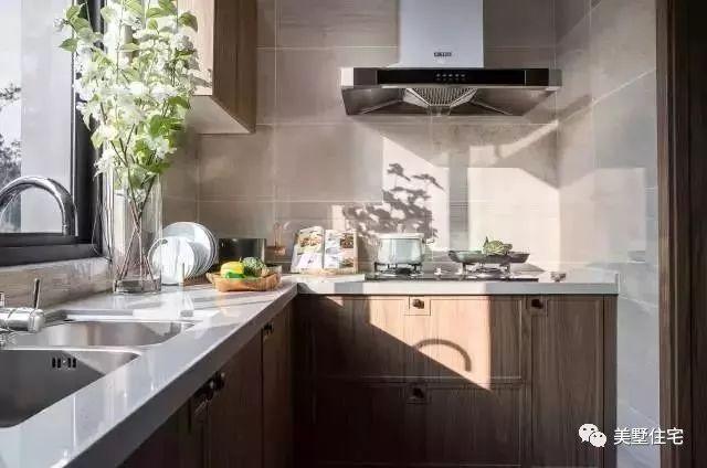 這款小面積別墅設(shè)計(jì)圖，外觀美造價(jià)低，深受大家喜歡