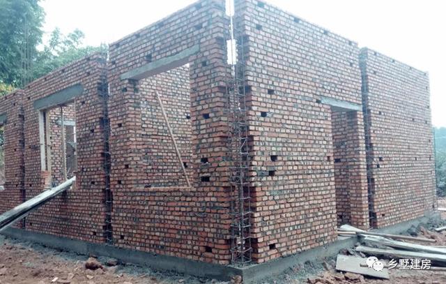 三層帶車庫別墅設計圖，外觀大氣，內(nèi)部設計合理，真是優(yōu)秀