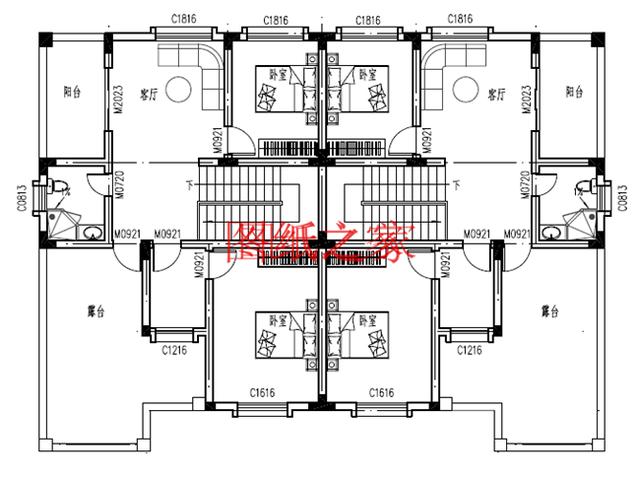 精選兩套農(nóng)村三層雙拼別墅，建成之后兄弟倆在村里肯定很有面子！