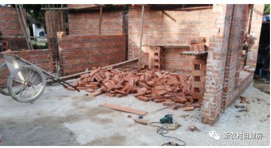 農村二層別墅自建房，簡單實用，只要10萬就能建成，很適合農村自建！