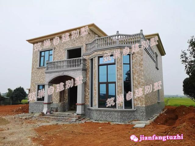 10米x10米農村二層帶夾層磚混結構別墅設計圖，戶型方正，戶型十分漂亮，造價20萬（附鏡像圖）