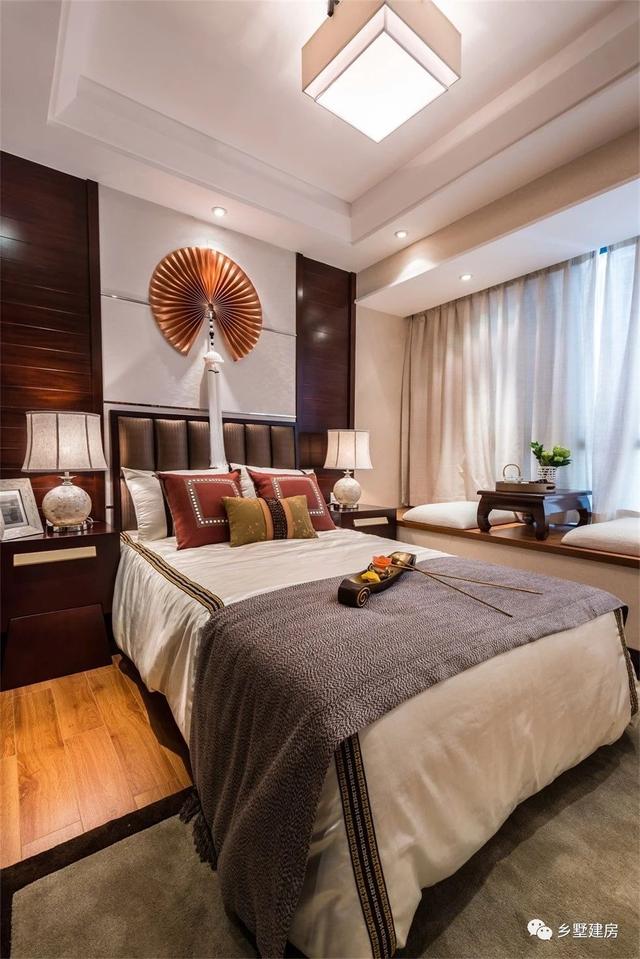 19x13米二層現(xiàn)代別墅設計圖，簡潔大方，帶挑空客廳+獨立式廚房，農村獨一無二