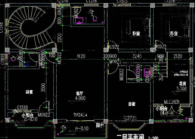 占地160平米左右農(nóng)村二層自建房，帶有車庫、旋轉(zhuǎn)樓梯和陽光房，造價(jià)30萬以內(nèi)