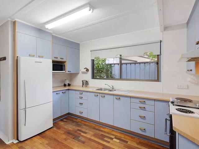 簡(jiǎn)約現(xiàn)代別墅設(shè)計(jì)圖——小戶型設(shè)計(jì)舒適實(shí)用