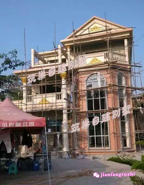 13x15米鄉(xiāng)村三層復(fù)式別墅設(shè)計(jì)圖，供您參考