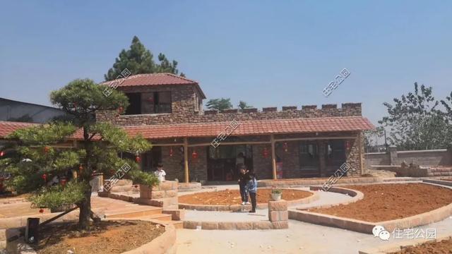 200萬的別墅設(shè)計(jì)圖，房美人夸，最贊的還是后花園。