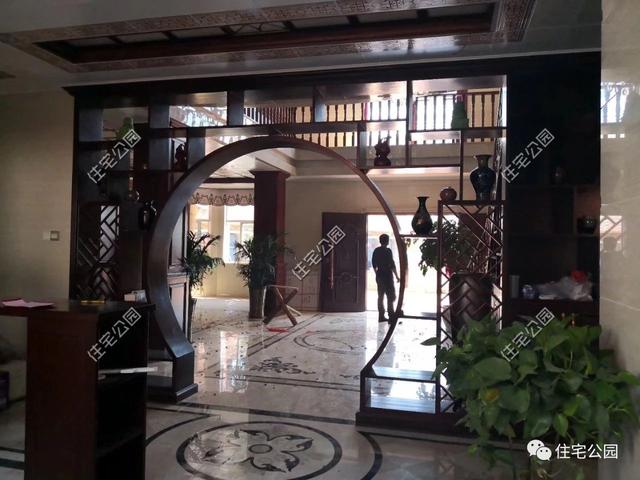 200萬的別墅設(shè)計(jì)圖，房美人夸，最贊的還是后花園。