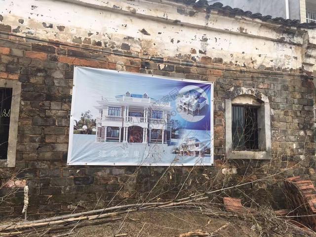 分享一棟雙拼別墅設(shè)計(jì)圖，村里的地標(biāo)建筑。