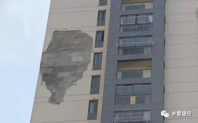 兩家鄰居建別墅設(shè)計(jì)圖，一年見好壞！