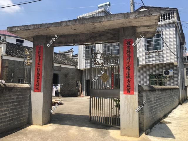 江西九江歐式別墅設(shè)計圖，不規(guī)則地形，也能建造的這么完美！