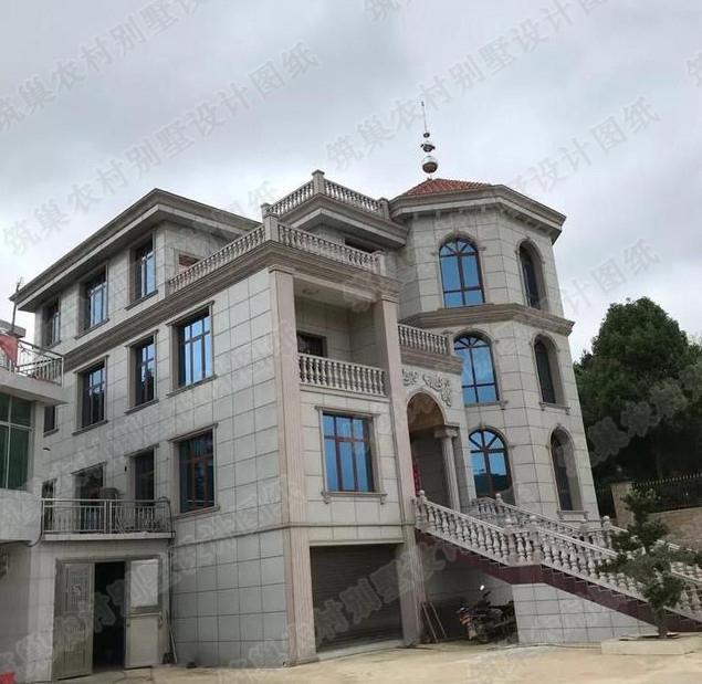 4款三層農(nóng)村住宅設計圖，帶豪華臥室套房+車庫+挑空客廳，想要的應有盡有