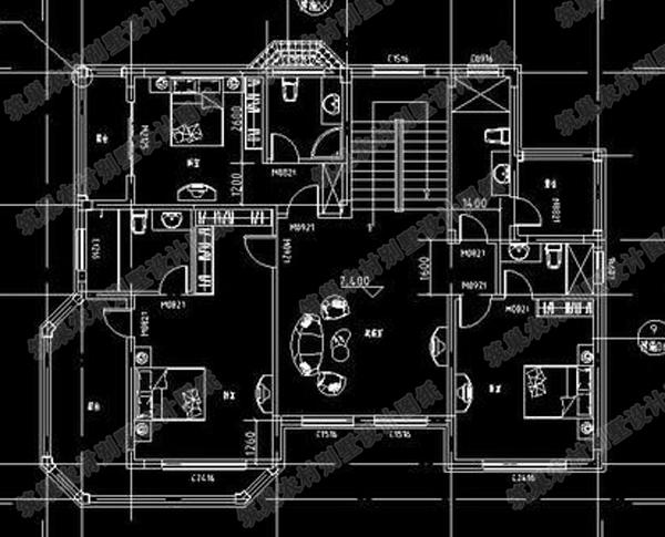 占地223平方米復(fù)式三層自建房，漂亮大方，造價60萬，適合農(nóng)村擁有大宅基地的家庭建造。