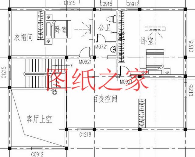 漂亮實用的一層半小別墅，適合人口不多的家庭，經(jīng)濟又實惠！