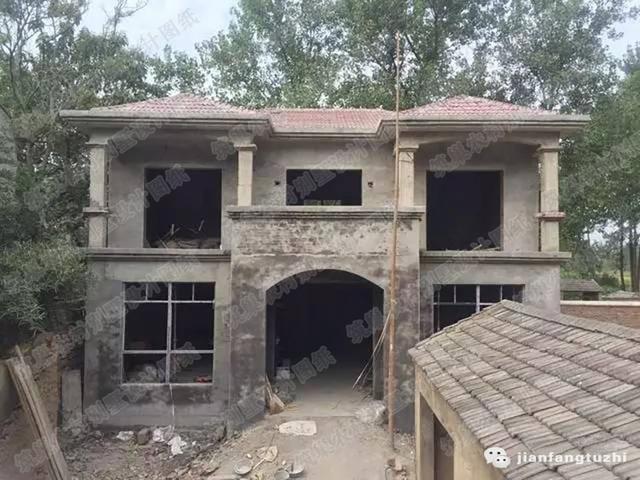 推薦兩款非常經(jīng)典的占地100平的二層自建房，簡(jiǎn)單易建，經(jīng)濟(jì)實(shí)惠，很多人都在建！