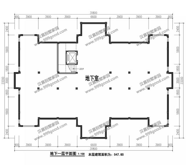 古典歐式和徽派中式結(jié)合的別墅設(shè)計圖，造型挺別致。