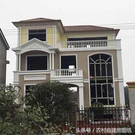 20萬(wàn)到40萬(wàn)的別墅設(shè)計(jì)圖，錢花的值，城里2套房都不換！