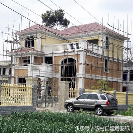 20萬(wàn)到40萬(wàn)的別墅設(shè)計(jì)圖，錢花的值，城里2套房都不換！