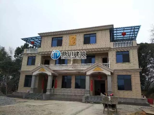 8套雙拼別墅設(shè)計(jì)圖，兄弟別墅這樣建，氣派實(shí)用有面子。