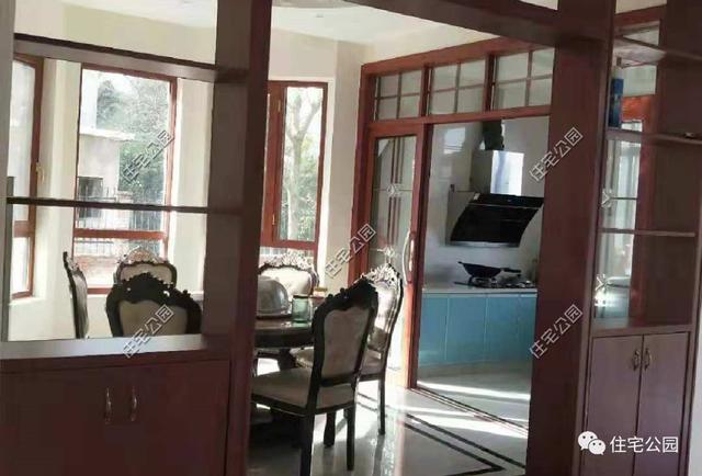 江西農(nóng)村小伙自建歐式別墅，30萬建房40萬裝修我打100分，不怕驕傲