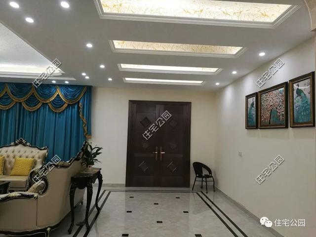 江西農(nóng)村小伙自建歐式別墅，30萬建房40萬裝修我打100分，不怕驕傲