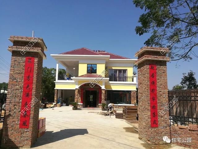 江西農(nóng)村小伙自建歐式別墅，30萬建房40萬裝修我打100分，不怕驕傲