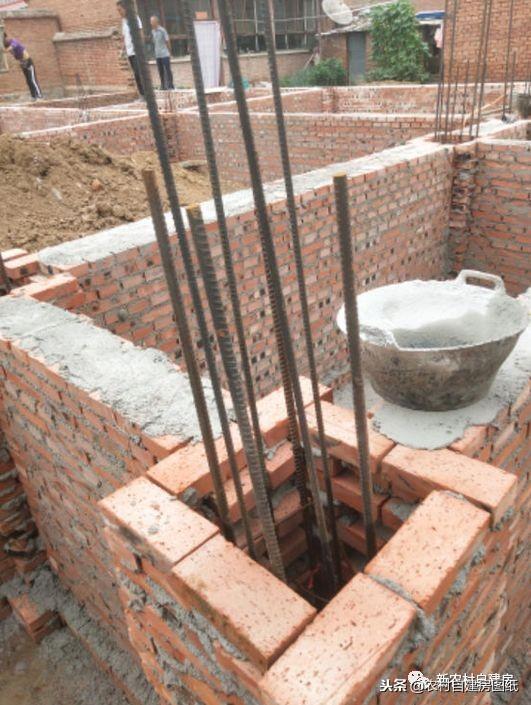 北方小伙建走心美宅，只花了50萬，光屋頂就省了幾萬塊，怎么做到的