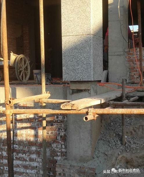 北方小伙建走心美宅，只花了50萬，光屋頂就省了幾萬塊，怎么做到的