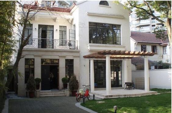 年輕人也要房子“新”！90后青睞的現(xiàn)代風格別墅設(shè)計，你喜歡這戶型嗎？