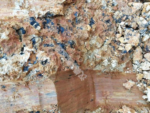 為提升生活質量，四川農村自建一層平頂別墅，包工240一平劃算嗎？