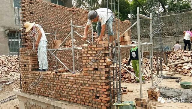 專(zhuān)業(yè)施工隊(duì)980元每平，還包主體外裝，農(nóng)村自建房這樣的價(jià)格根本不算貴