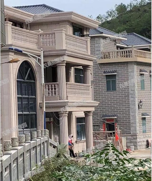 別墅建成之后比效果圖還好看！14.1X11.3米才40萬真是優(yōu)秀！