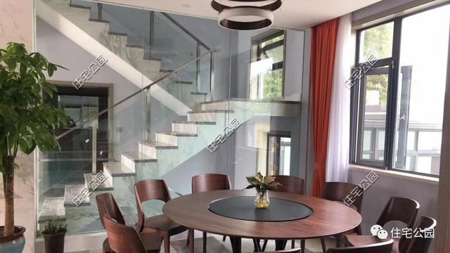 江蘇農(nóng)村建二層別墅，主體造價(jià)72萬(wàn)，來猜猜室內(nèi)精裝修花費(fèi)多少！