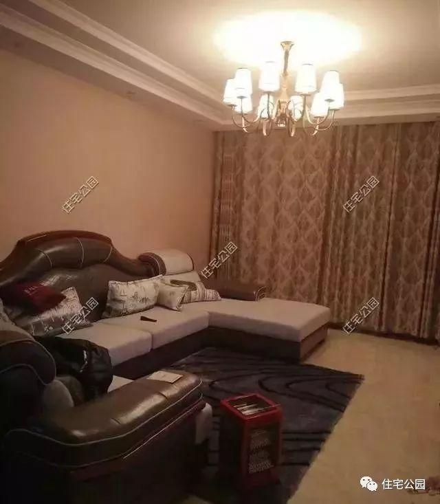 重慶農(nóng)村自建房實(shí)拍照片，75萬(wàn)蓋起的3層養(yǎng)老別墅，布局沒(méi)得挑！