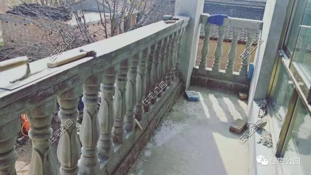 農(nóng)村小伙自畫結構圖，不到20萬建成兩層小別墅，怎么做到的？