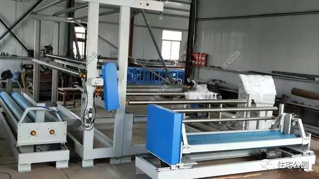 江蘇農(nóng)村花了50萬建成的平房別墅，這樣光伏發(fā)電的屋面見過么