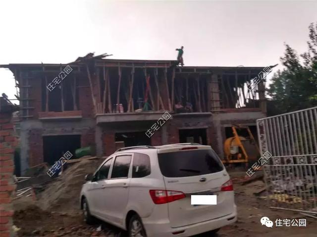 趁熱鬧來(lái)曬曬我的新房子，帶大院的兩層小洋樓，27萬(wàn)蓋好美滋滋