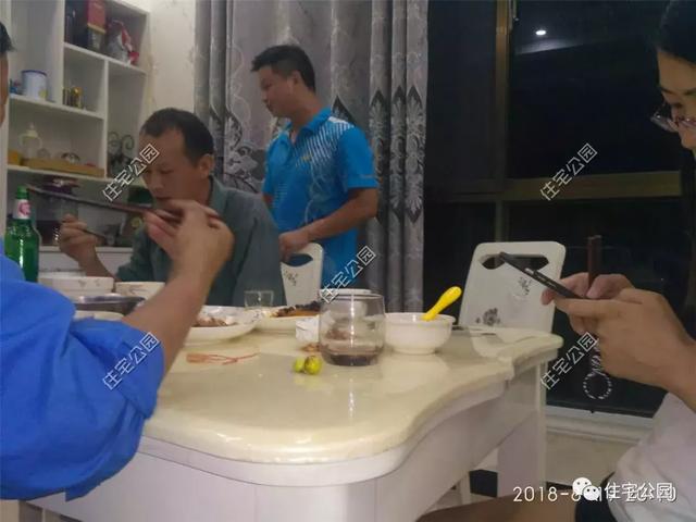 趁熱鬧來(lái)曬曬我的新房子，帶大院的兩層小洋樓，27萬(wàn)蓋好美滋滋