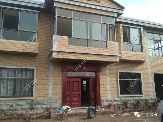 趁熱鬧來(lái)曬曬我的新房子，帶大院的兩層小洋樓，27萬(wàn)蓋好美滋滋