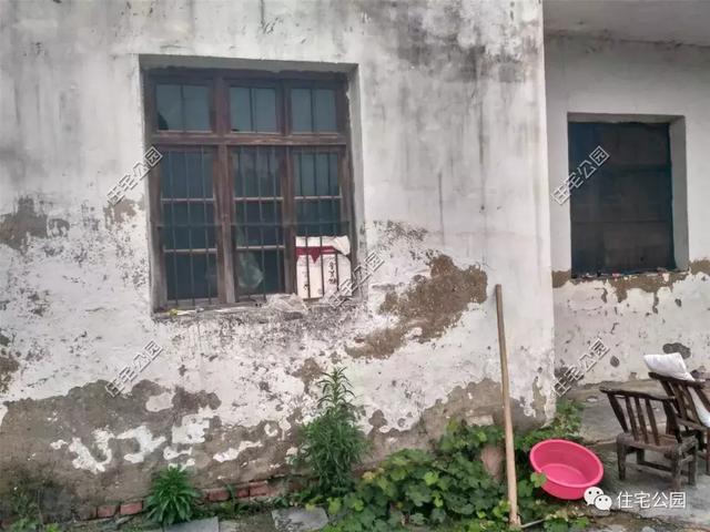 趁熱鬧來(lái)曬曬我的新房子，帶大院的兩層小洋樓，27萬(wàn)蓋好美滋滋