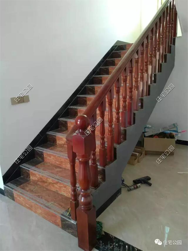 拆掉農(nóng)村40年老宅，花65萬(wàn)建成這棟農(nóng)村別墅，父母都夸好