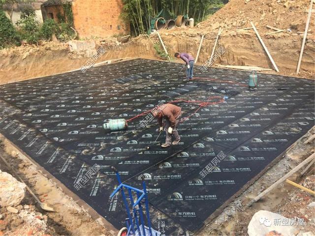 農(nóng)村自建房打地基，山東毛石基礎(chǔ)25萬，江蘇箱形基礎(chǔ)72萬，哪個更結(jié)實(shí)？